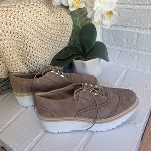 Pipekent Platform Elevated Brown Oxford Suede Shoes Women’s Size 5.5 M